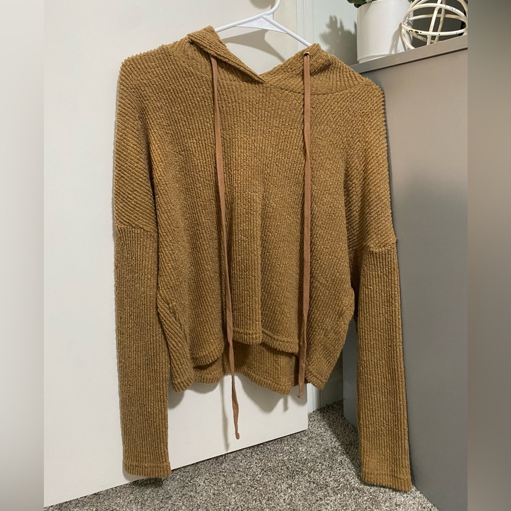Windsor Sweater Size Small